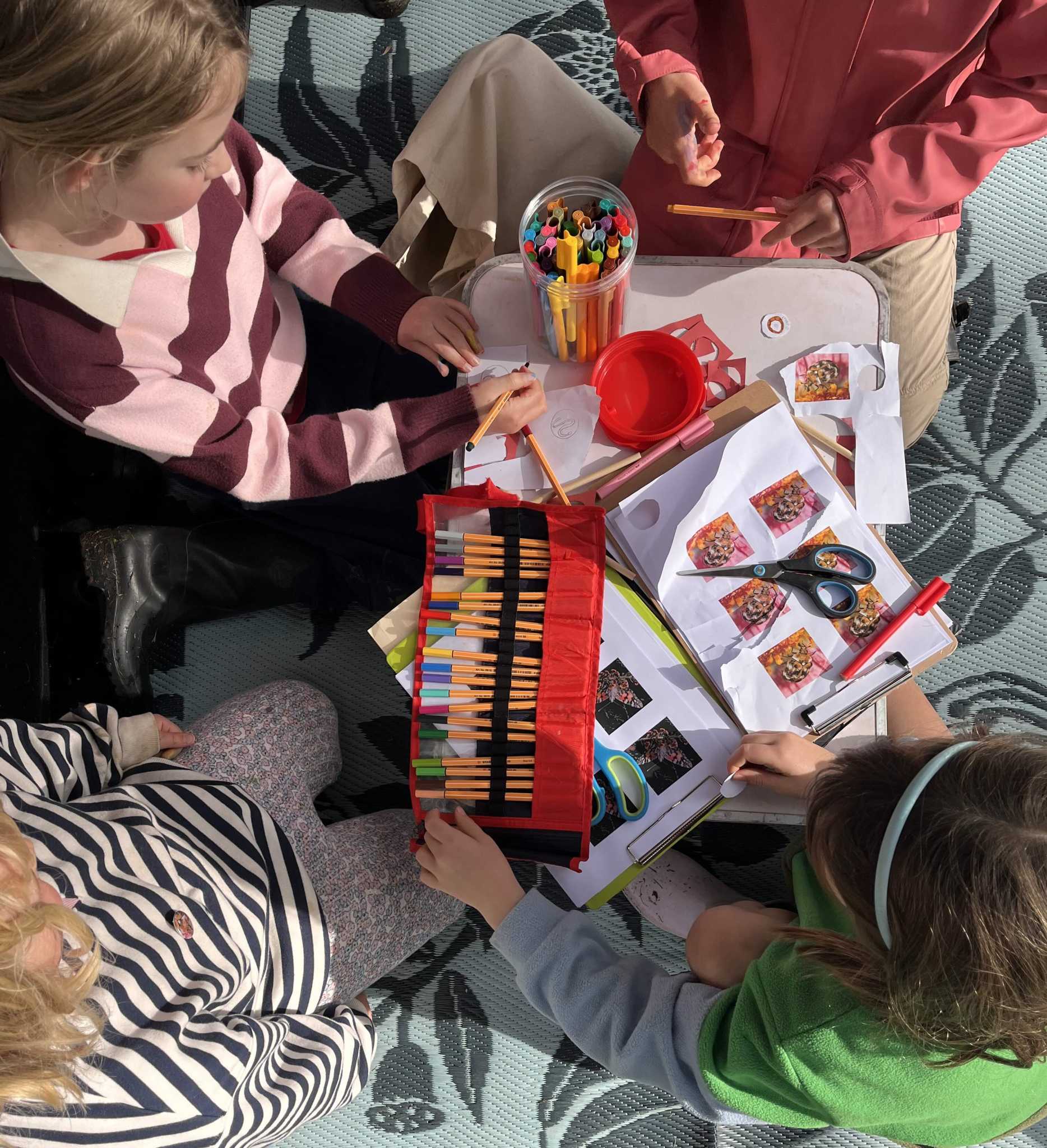 kids in kids corner